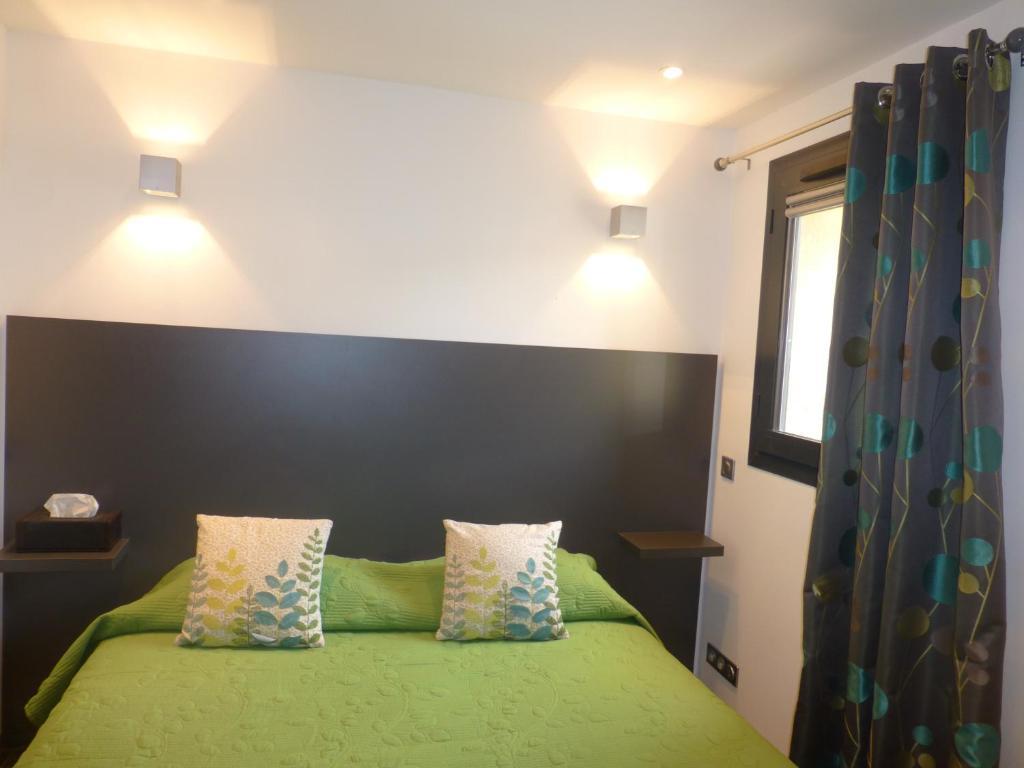 Le Vieux Bistrot Hotel Cabrières-dʼAvignon Kamer foto