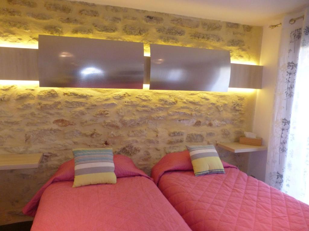 Le Vieux Bistrot Hotel Cabrières-dʼAvignon Kamer foto